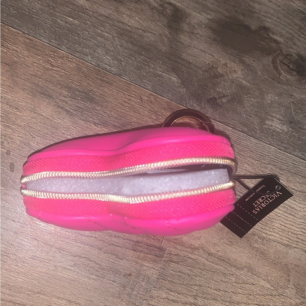 Victoria’s Secret Keychains - Picture 5 of 5
